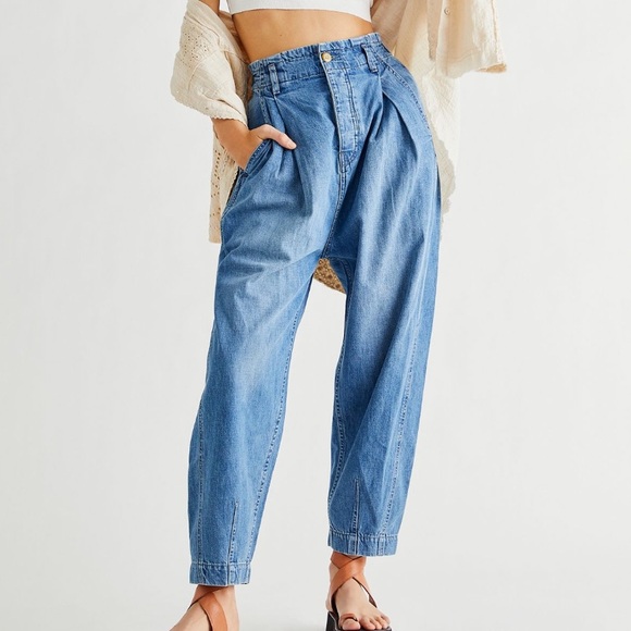 Free People Denim - Free People Sawyer Pull On Boyfriend Jeans, size S